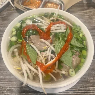 4. Pho Chin