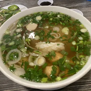 17. Pho Hai San
