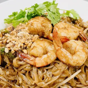 Browned shrimp noodle