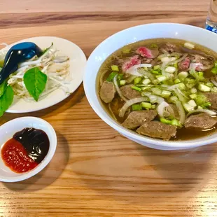 Steak and meatball pho