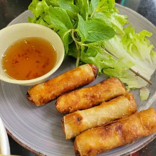 Egg rolls