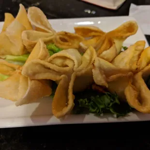 Crab Cheese Wontons