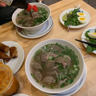 11. Rare Steak and Meat Balls