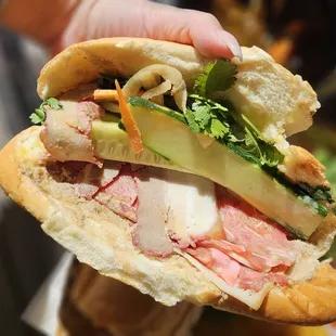 Banh Mi Dac Biet