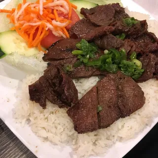 Grilled Filet Mignon with Steamed Rice