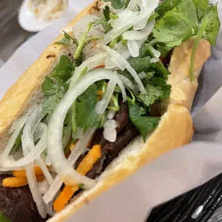 BBQ Filet Mignon Sandwich