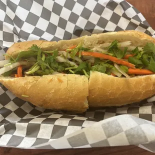 Chicken Bahn Mi