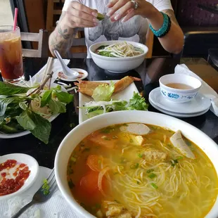 ramen and noodles, noodle dish, ramen, noodles, noodle soup, food