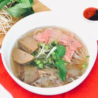 P1. Pho 7 Special