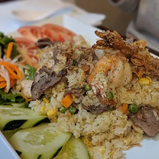 R9. Combination Fried Rice