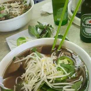 Large #1, Large #2, 2 Heineken.