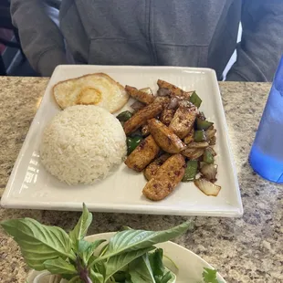 Lemongrass fried Tofo