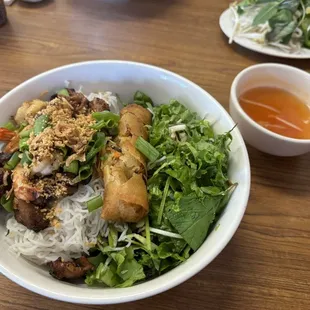 24. Bun tom thit nuong cha gio  Nov 2023