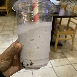 Taro smoothie with Boba