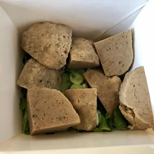 #16 Bo Vien (Meatballs)