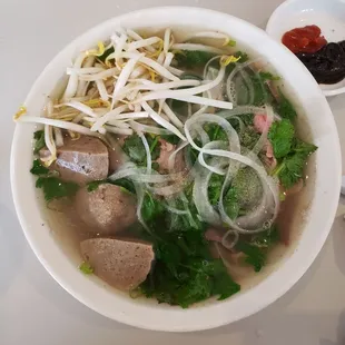 Regular size pho tai, bo vien, nam