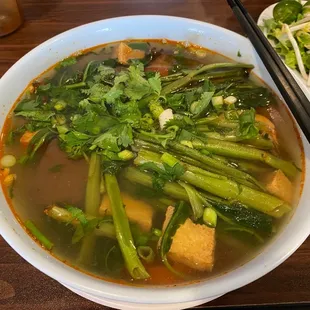 Canh bun