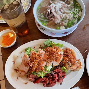 Pho Dac Biet - Special and Banh cuon tay ho