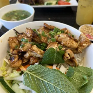 19. Bun Ga Nuong