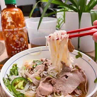 P4. Pho Tai, Nam and Gau