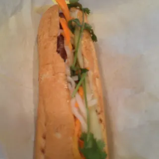 Banh Mi Bo Nuong Sandwich