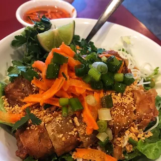 40  Egg Roll Noodle Salad