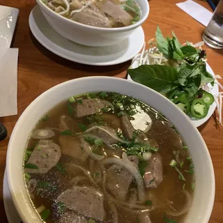 P3. Beef Meatballs Pho