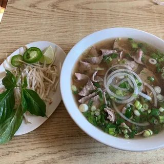 1. Pho Tai