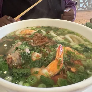 H3. Special Vietnamese My Tho Noodle Soup