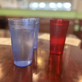 Refreshing to see that matching cups isn&apos;t a priority here.