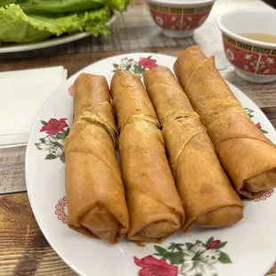 Egg rolls