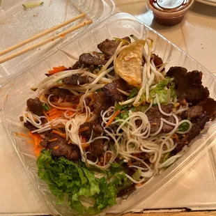 Bun- Vermicelli noodles (pork and beef)