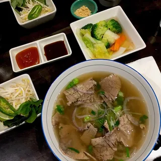 #4 Pho Tai Chin