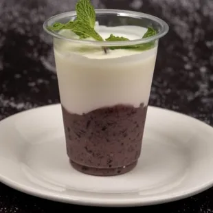 Yogurt w rice pudding
Sửa Chua Nếp