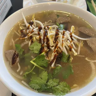 Pho tai with meatballs