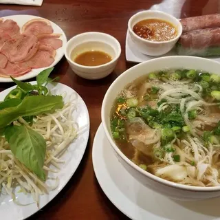 10. Pho Dac Biet Be Thui