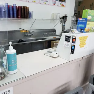 Pay here and please leave a tip to these hardworkers!