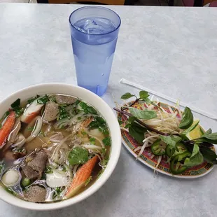 Meat Eater Combo. Always fresh veges. Love it!