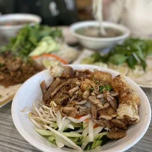 ramen and noodles, food