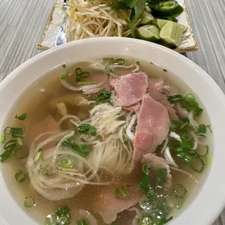 14. Rare Steak, Tendon and Tripe Noodle Soup