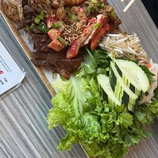 18. Egg Roll, Grilled Pork, Chicken, Beef and Shrimp Noodle Bowl Combo