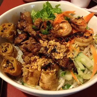 V1. Vermicelli Special / Bún Đac Bìet