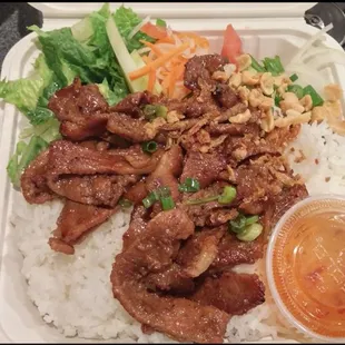 R3. Grilled Beef / Com Thit Bò Nuong