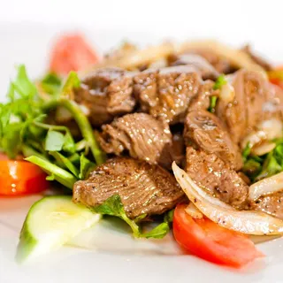 R8. Beef Stir Fry / B Lc Lc