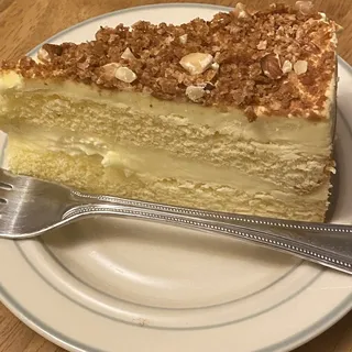 D2. Toasted Almond Cake