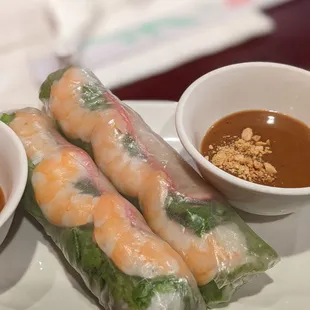 Spring rolls with pork and shrimp