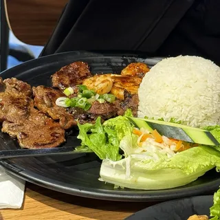 R9. Grilled Beef and Shrimp over Rice Plate