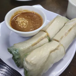 Tofu spring rolls