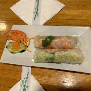 Fresh summer roll $5