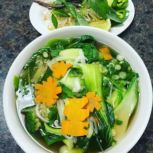 Vegetable pho